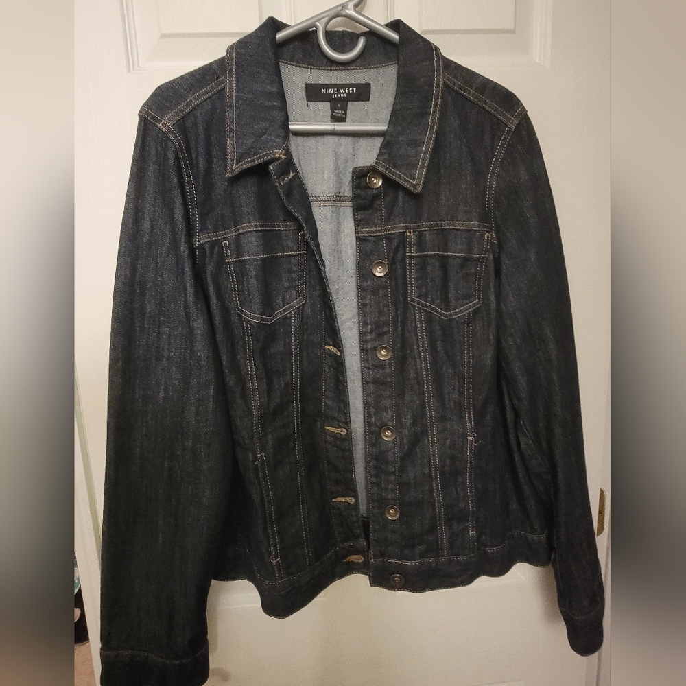 Size Large Nine West Waller Denim Jacket
